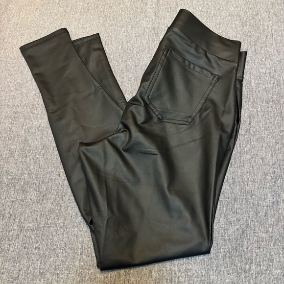 Torrid Full-Length Faux Leather Legging, 0/0 - Picture 7 of 8